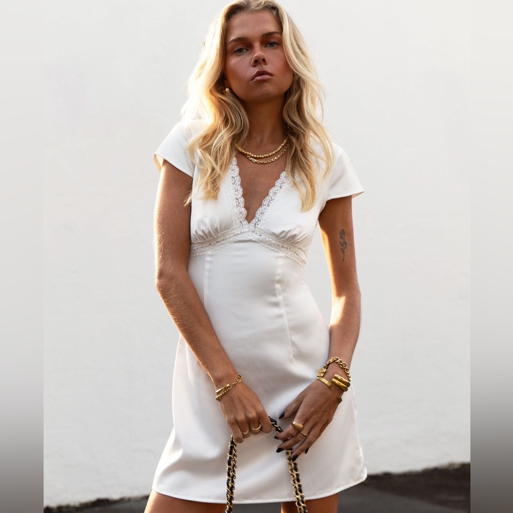 NWT Peppermayo Exclusive - French Oasis Mini Dress - White Rose / bridal dress
